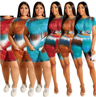 Višebojni ženski sportski set iz dva dijela - tajice i majica