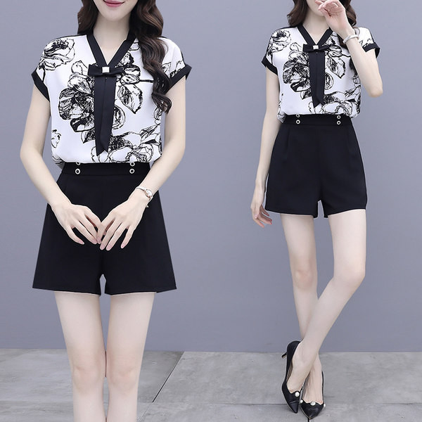 Jauna modeļa sieviešu komplekts no divām daļām - bikses un krekls