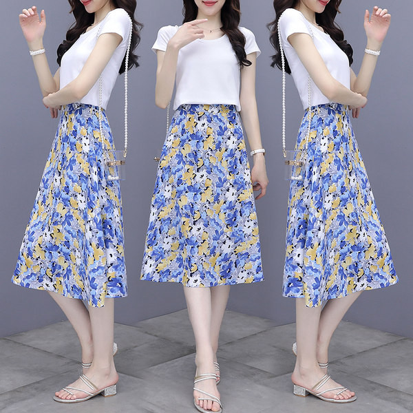 Sieviešu moderns divdaļīgs komplekts ar ziedu rakstu