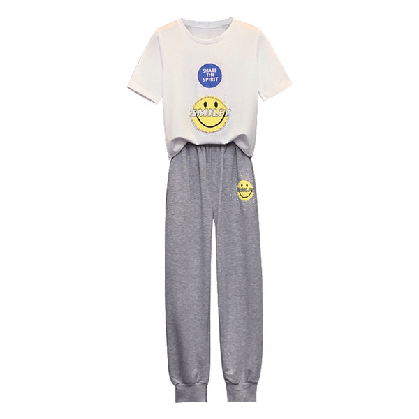 Dnevni ženski set s aplikacijom