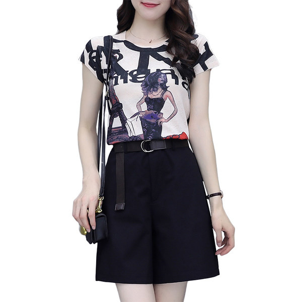 Ljetni set - majica s printom i kratke hlače