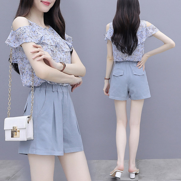 Ljetni set - šifonska bluza s kovrčama i kratke hlače