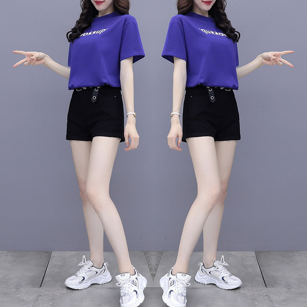Ženski moderan komplet sa natpisom i kratke hlačice