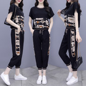 Sportski dnevni set za žene u bijeloj i crnoj boji