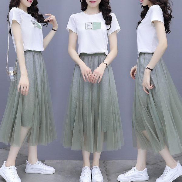 Ženski komplet suknja od tila i majica