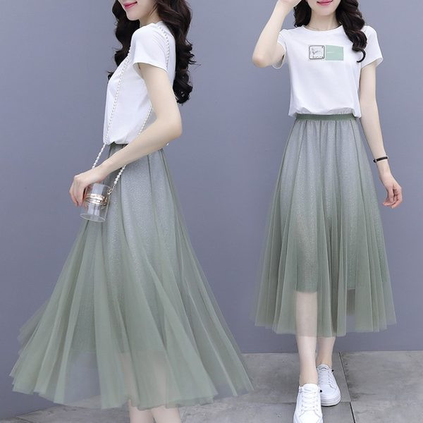 Ženski komplet suknja od tila i majica