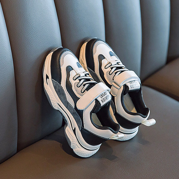 Dječje casual tenisice s naljepnicama i vezicama