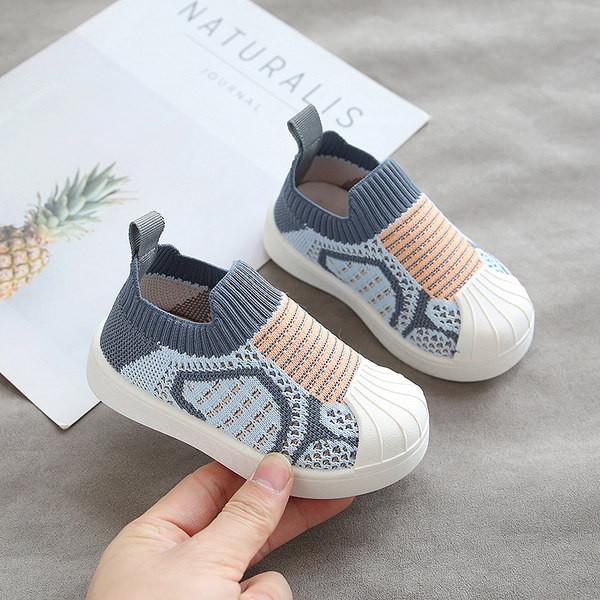 Vaikiški laisvalaikio batai iš tekstilės plokščiu padu