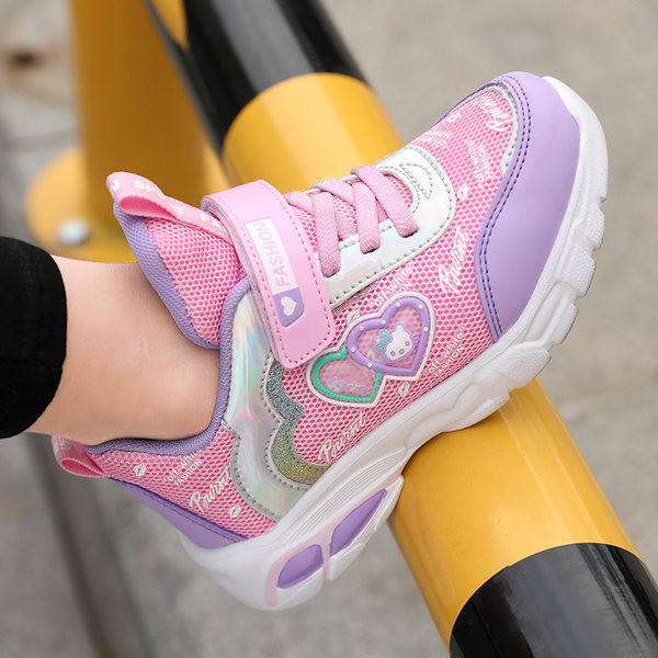 Dječje tenisice na čičak i natpise