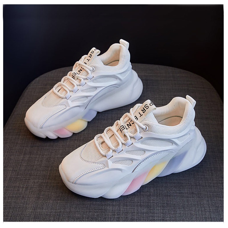 Novi model tenisica za djevojčice sa grubim đonom i vezicama