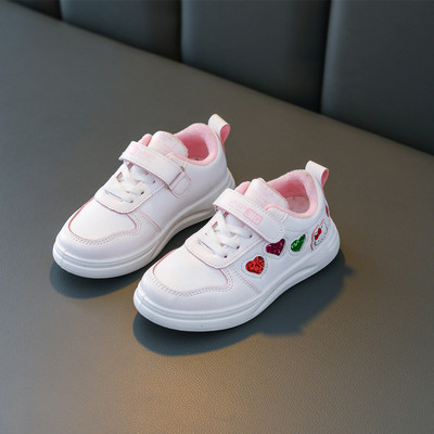 Dječje tenisice od eko kože s vezom i sjajnim efektom