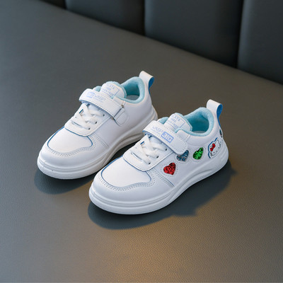 Dječje tenisice od eko kože s vezom i sjajnim efektom