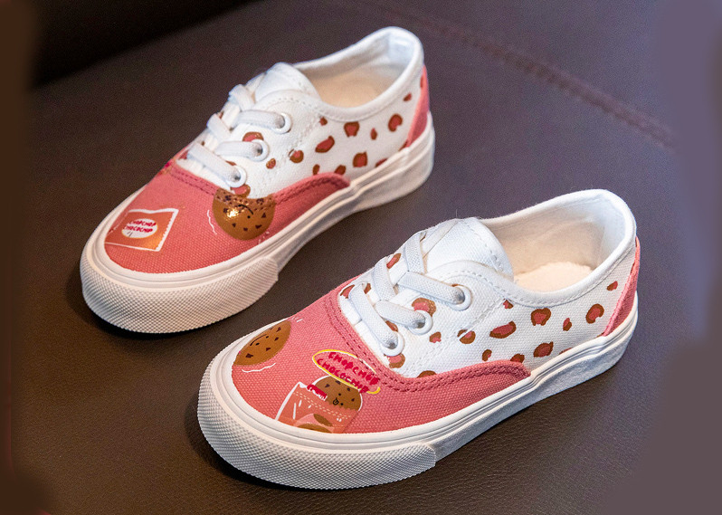 Dječje tenisice s ravnim potplatom za djevojčice i dječake - dva modela