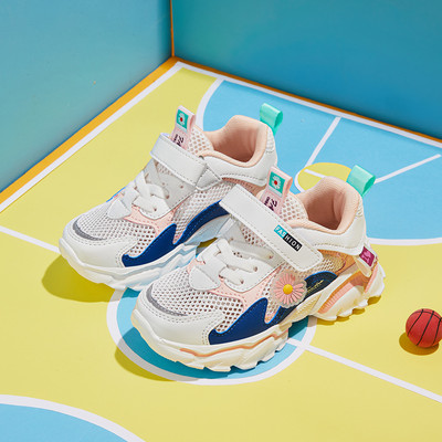 Bērnu kedas ar uzlīmi un izšuvumiem - vairāki modeļi