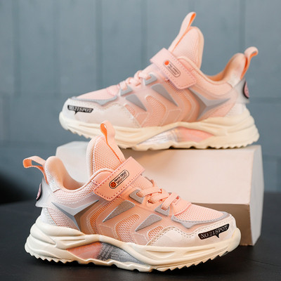 Bērnu kedas ar uzlīmi un izšuvumiem - vairāki modeļi