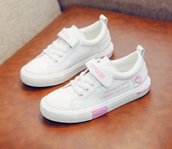 Dječje tenisice od eko kože sa vezicama i čičkom