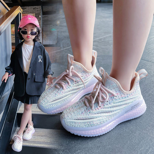 Bērnu tekstila kedas ar plakanām zolēm un šņorēm