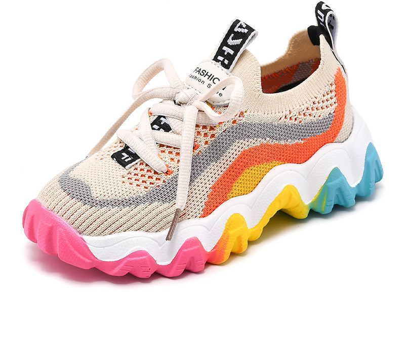 Jauns krāsainu meiteņu kedu modelis ar raupju zoli