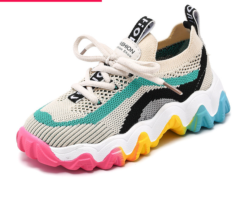 Jauns krāsainu meiteņu kedu modelis ar raupju zoli