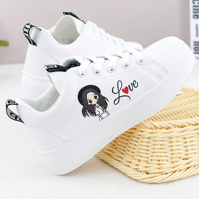 Novi model patika za djevojčice u bijeloj boji sa aplikacijom i vezicama