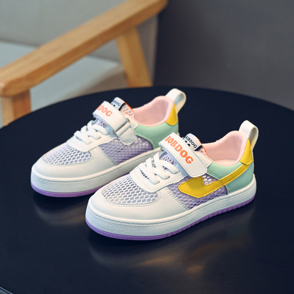 Dječje tenisice s natpisom i ravnim đonom