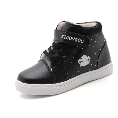 Jauns bērnu kedu modelis no eko ādas ar izšūtu tauriņu