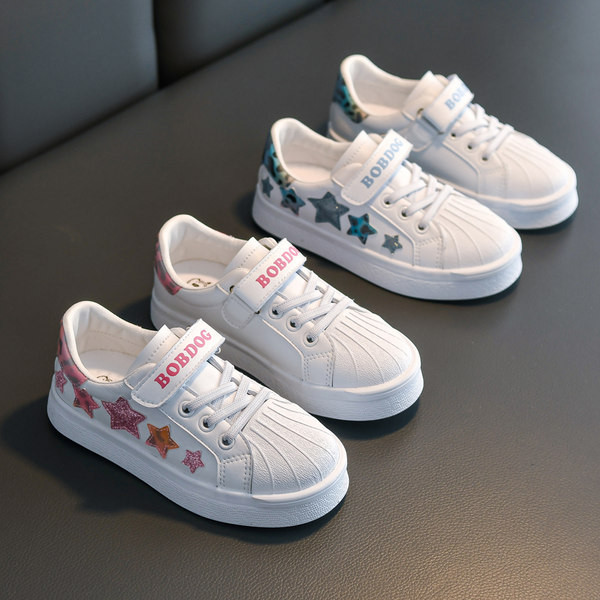 Bērnu kedas ar uzlīmi un saitēm baltā krāsā