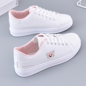 Novi model dječjih tenisica za djevojčice sa vezicama i 3D aplikacijom