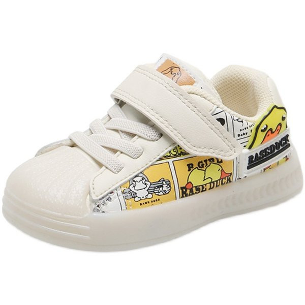 Dječje tenisice s naljepnicama i aplikacijama