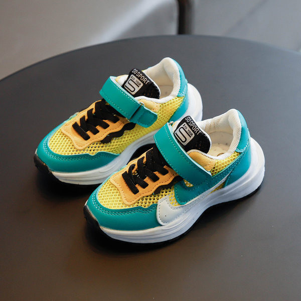 Novi model proljetnih patika od eko kože i mrežaste tkanine