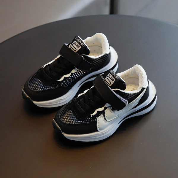 Novi model proljetnih patika od eko kože i mrežaste tkanine