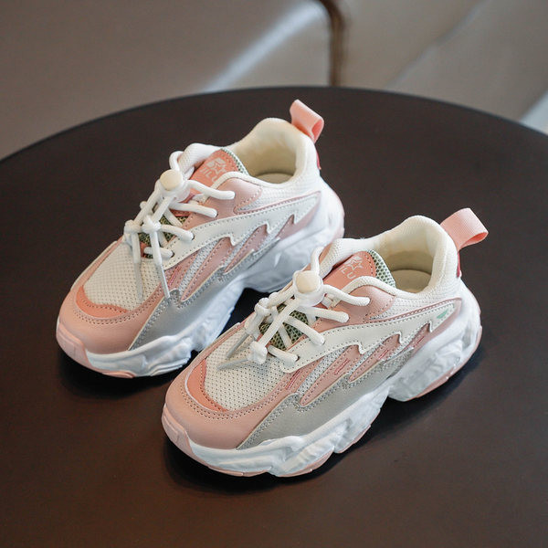 Novi model dječjih tenisica - unisex model sa grubim đonom