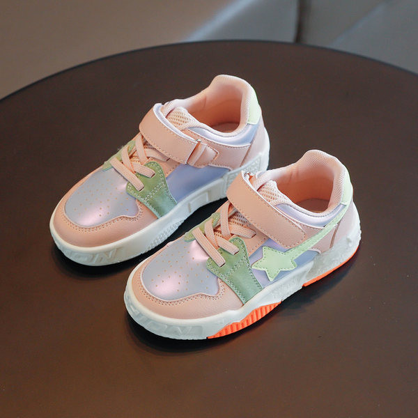 Jauns bērnu kedu modelis - meitenēm