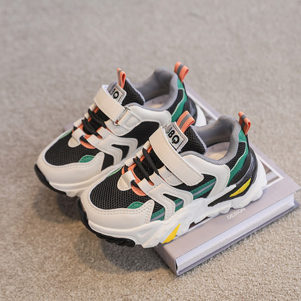 Moderns unisex kedu modelis ar raupju zoli