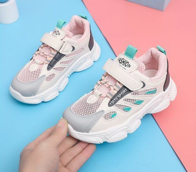 Mūsdienīgas bērnu kedas meitenēm no auduma un eko ādas - elpojošas