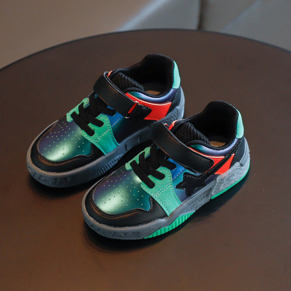 Bērnu kedas ar mežģīnēm un uzlīmi trīs krāsās