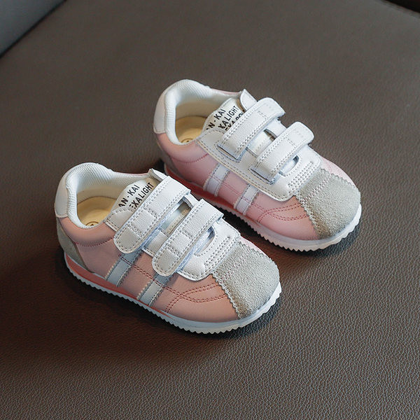 Ležerne tenisice s čičkom