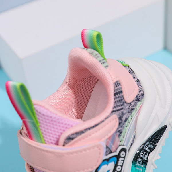 Novi model dječjih patika za djevojčice u više boja sa vezicama i naljepnicom