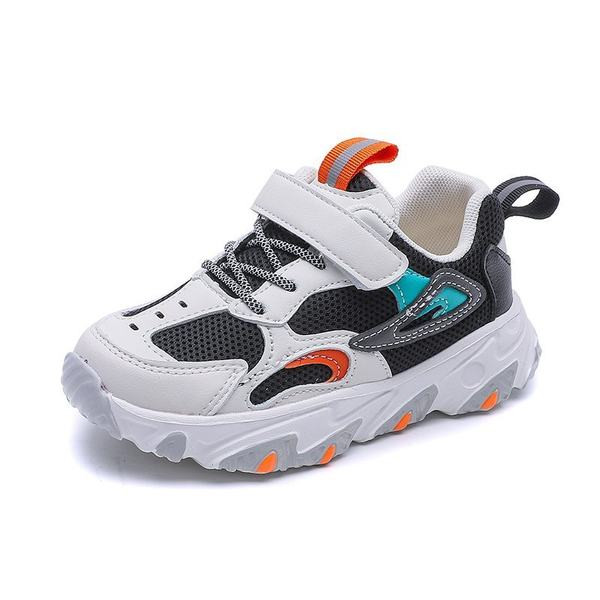 Proljetne dječje tenisice s vezicama i naljepnicama