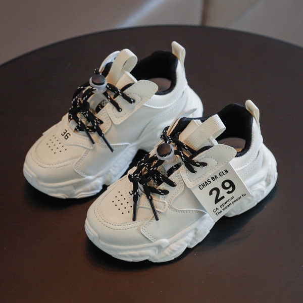 Dječje tenisice na vezice u tri boje sa grubim đonom