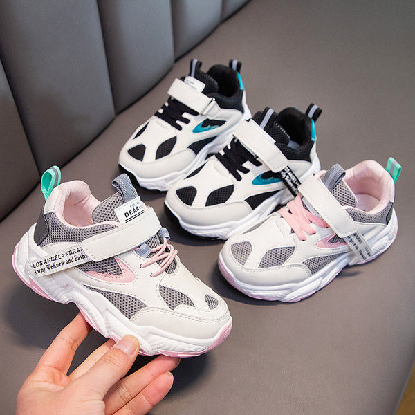 Dječje tenisice s naljepnicama i vezicama - prozračne