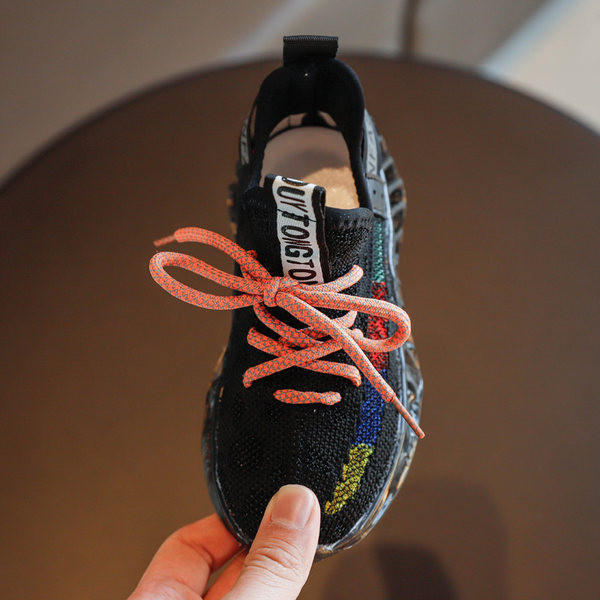 Novi model dječjih tekstilnih patika u dvije boje