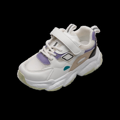 Dječje tenisice u tri boje sa naljepnicama i vezicama