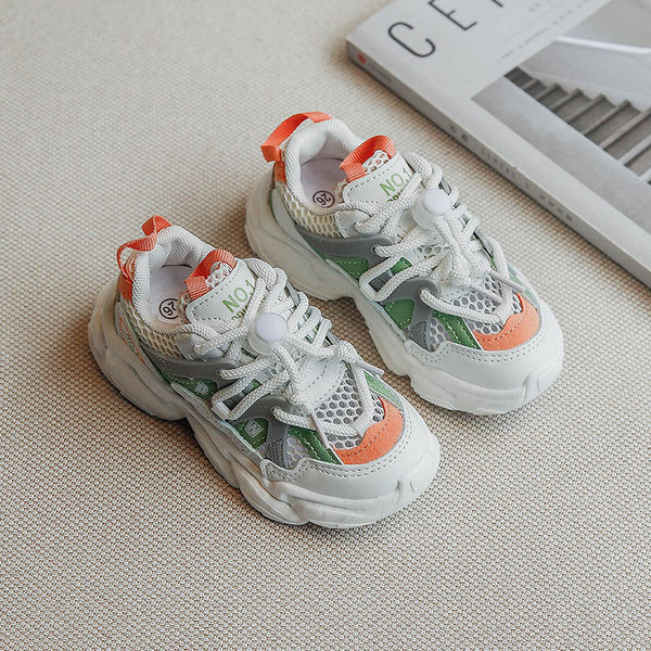 Bērnu kedas trīs krāsās un meitenēm piemērotas saites