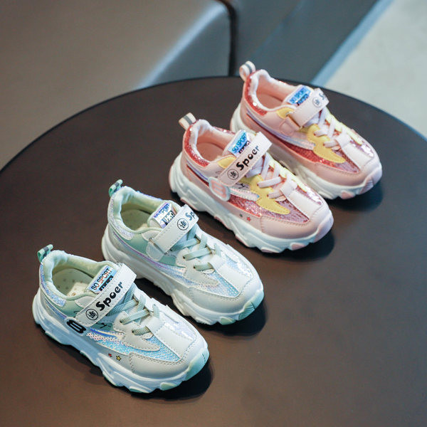 Moderne tenisice za djevojčice s grubim potplatom