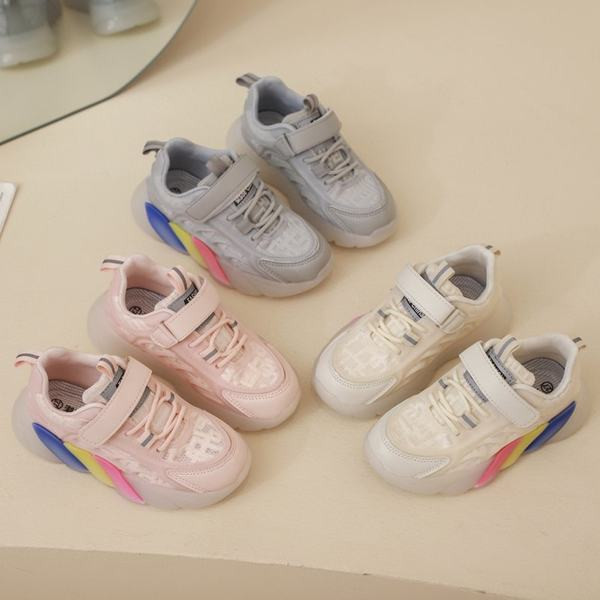 Dječje tenisice sa obojenim đonom u tri boje