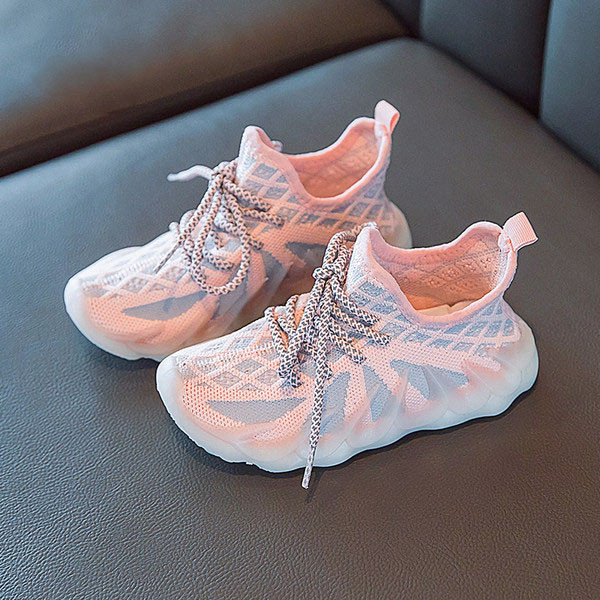 Novi model dječjih tenisica sa vezicama i grubim đonom - za djevojčice i dječake