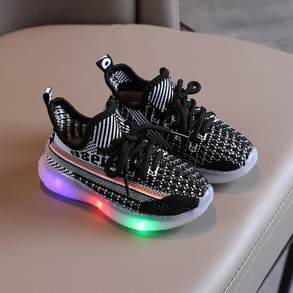 Dječje svjetleće tenisice od tekstila sa vezicama