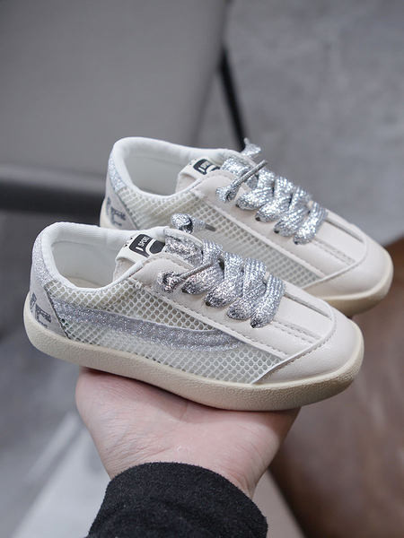 Novi model dječjih mrežastih tenisica sa vezicama