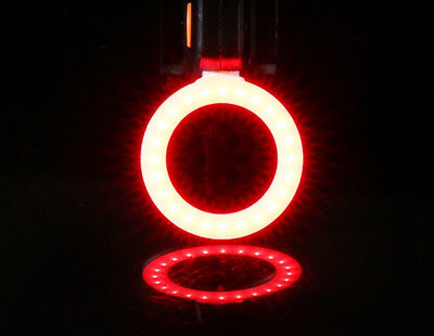 Διακοπή αναβοσβήνει για ποδήλατα με φόρτιση USB